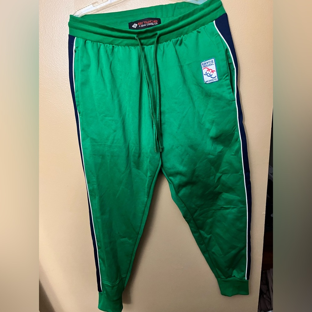 Men’s sweatpants